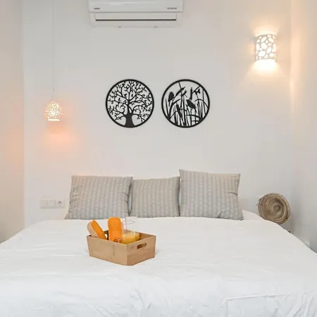 Luxury Naxos | 4 Bedrooms | Charlotte Linlin | Panoramic Sea Views | Naxos *
