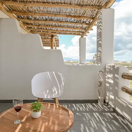 Luxury Naxos | 4 Bedrooms | Charlotte Linlin | Panoramic Sea Views | Naxos 别墅 Agia Anna (Naxos)